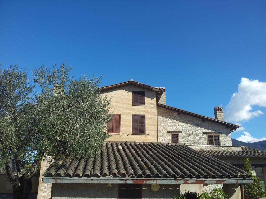 Assisana Affittacamere Santa Maria Degli Angeli  Esterno foto