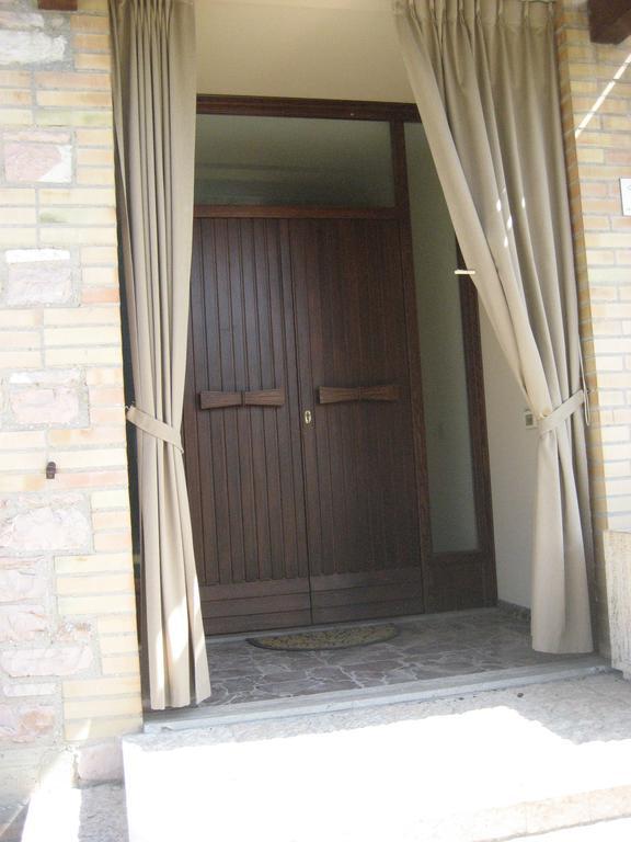 Assisana Affittacamere Santa Maria Degli Angeli  Camera foto