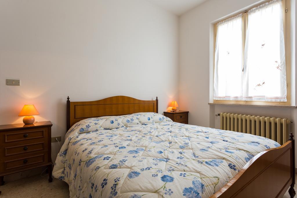 Assisana Affittacamere Santa Maria Degli Angeli  Esterno foto